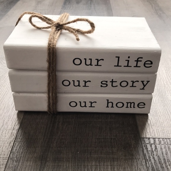 FARMHOUSE BOOKS - Picture 2 of 4